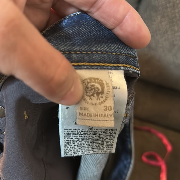 Diesel Blue Eyecons 0845L 2015/2nd Edition Buster Jean label 30x32 measure 32x33 - Picture 9 of 10